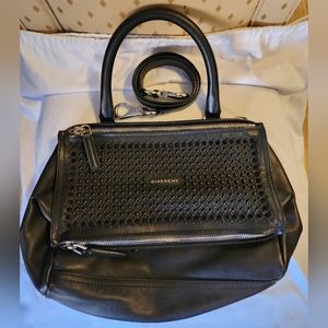 Authentic Givenchy Pandora Medium